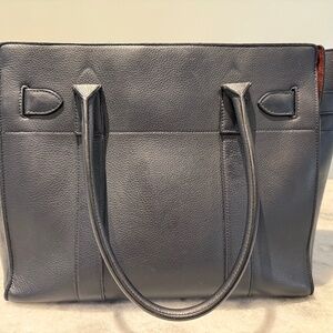 ✨ Mulberry Zipped Bayswater – Large, Dark Navy Grained Leather ✨